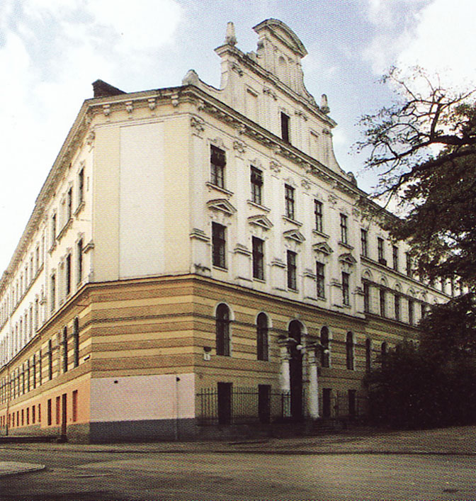 Колишнє приміщення монастиря. Поч. 21 ст.